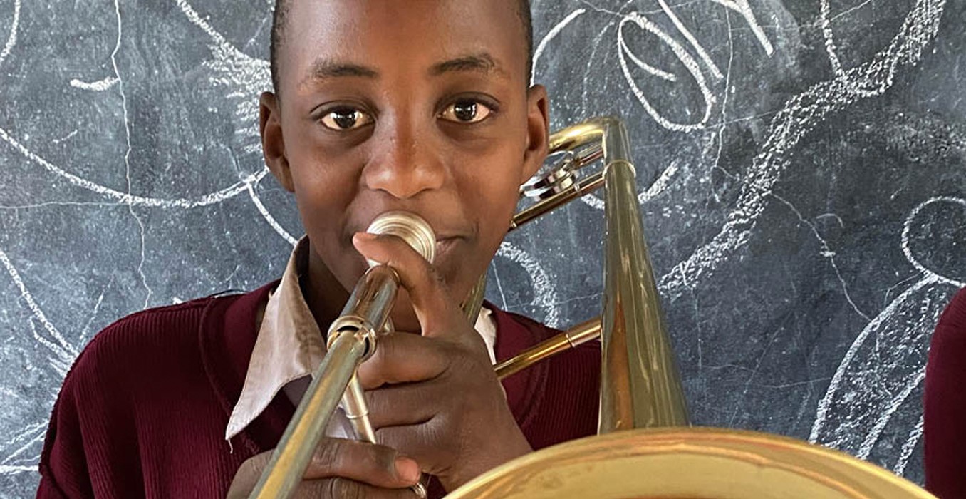 Music education in favela project